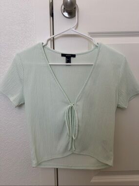 Forever 21 Mint Tie-Front Short Sleeve Crop Top